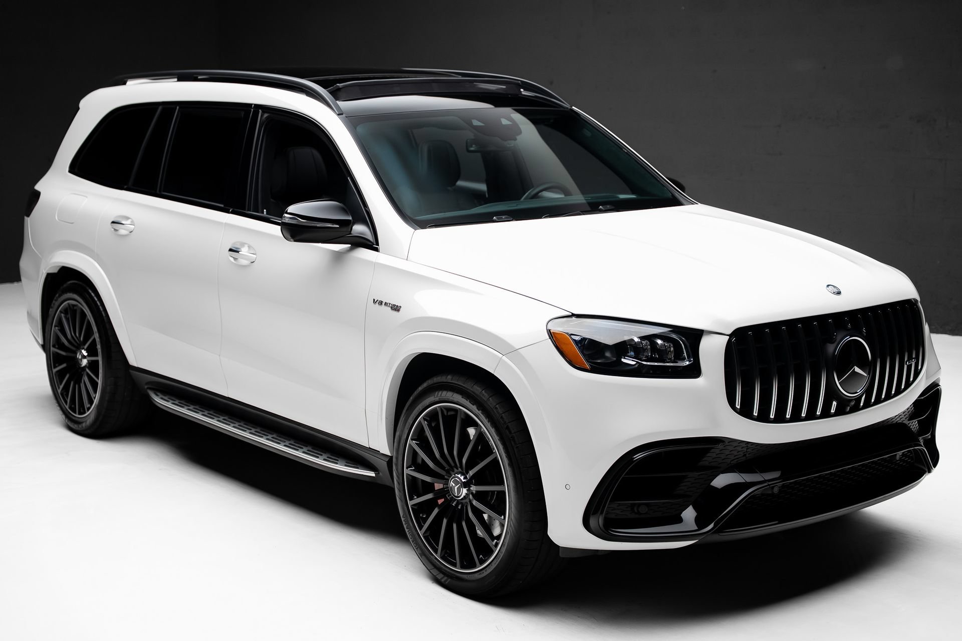 Used 2024 Mercedes-Benz GLS 63 AMG 4MATIC w/ AMG Night Package image 44