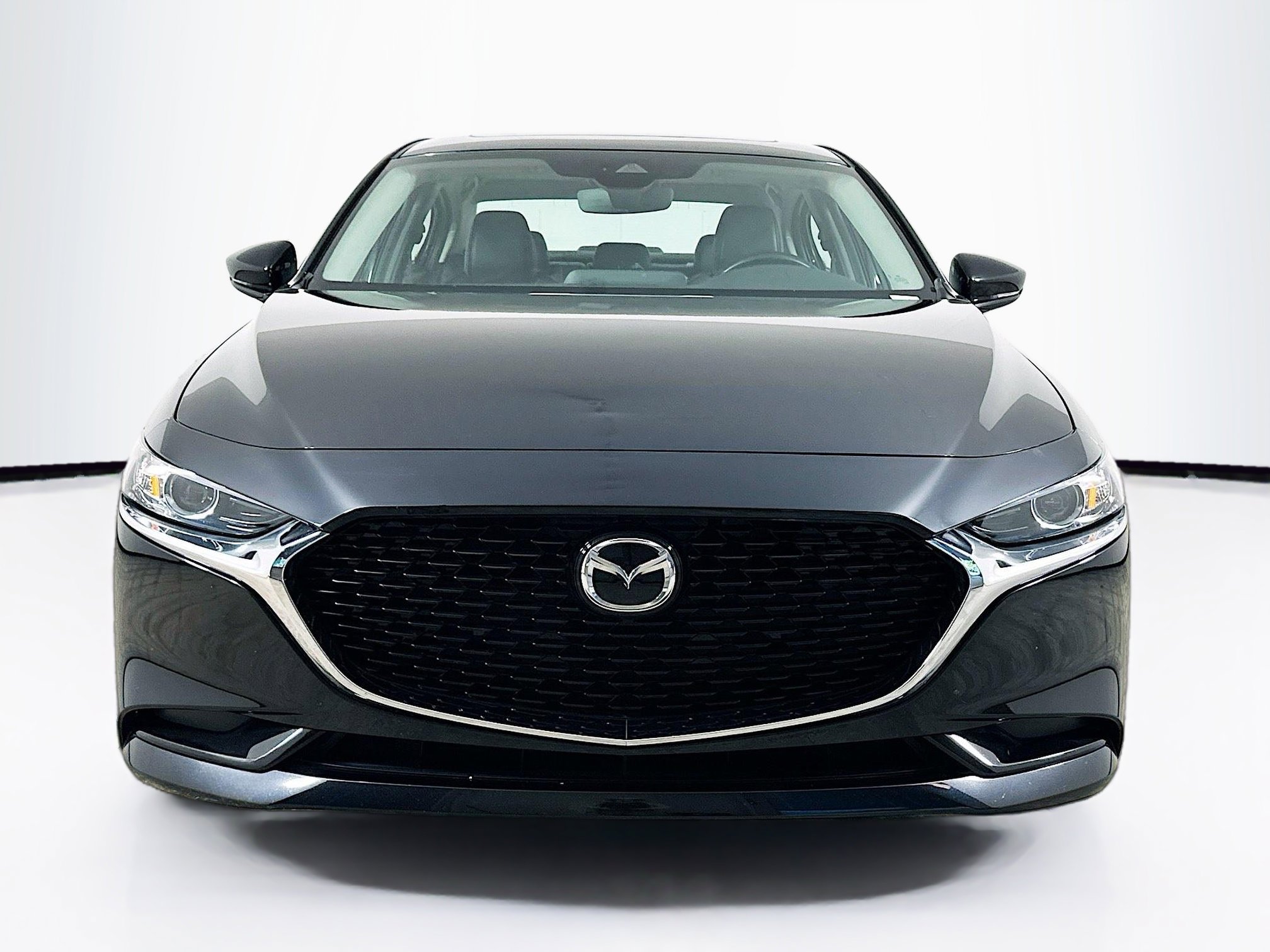 Used 2023 MAZDA MAZDA3 s FWD image 2