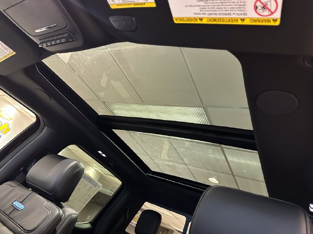 New 2027 Ford F250 Platinum AWD/4WD image 4
