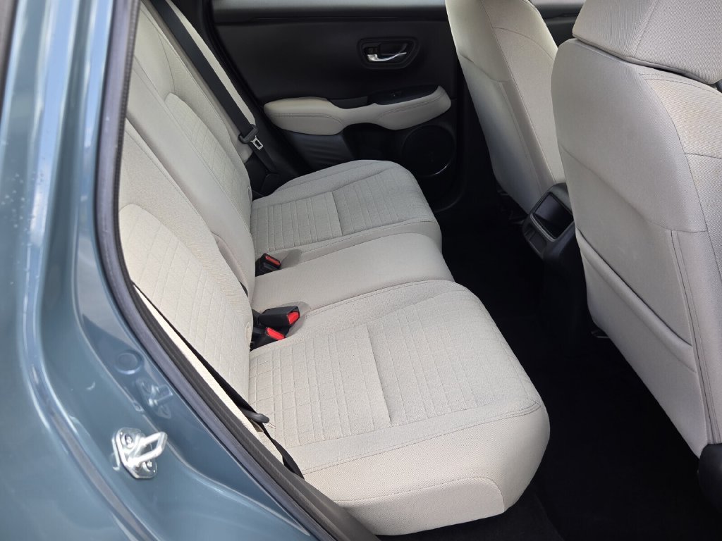 Certified 2025 Honda HR-V LX image 16