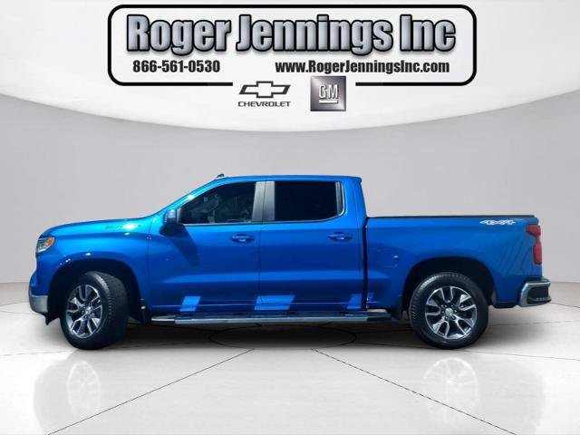 Used 2023 Chevrolet Silverado 1500 LT w/ Safety Package AWD/4WD image 2