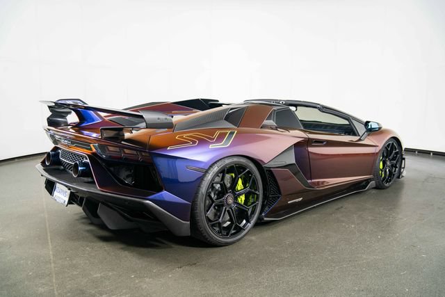 Used 2021 Lamborghini Aventador SVJ AWD/4WD image 8