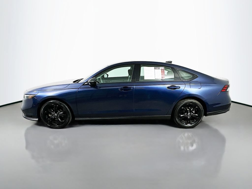 Used 2025 Honda Accord SE image 5