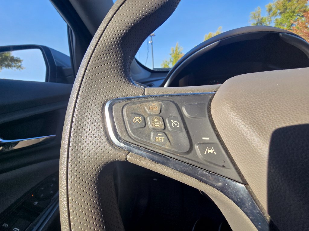 Used 2025 Chevrolet Malibu LT FWD image 22