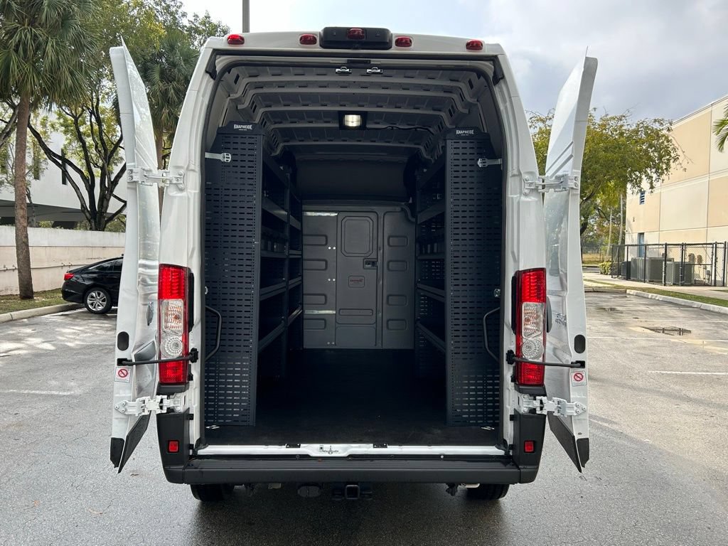 Used 2024 RAM ProMaster 3500 w/ Convenience Group FWD image 30