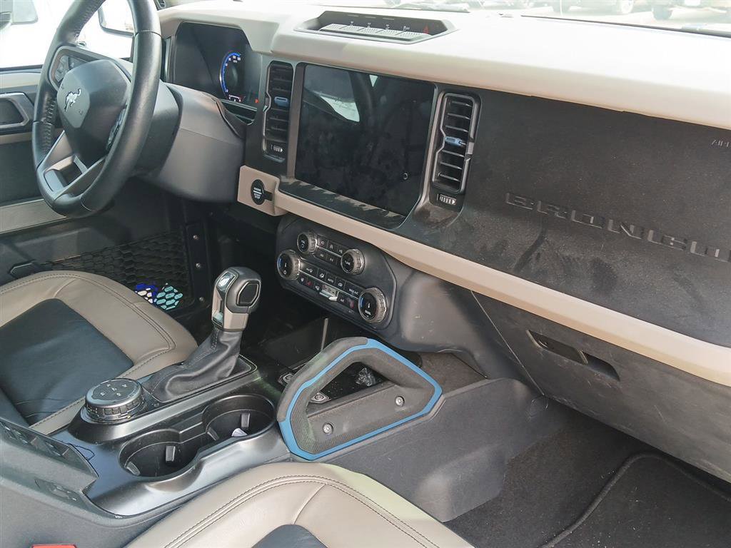 Used 2022 Ford Bronco Wildtrak AWD/4WD image 12