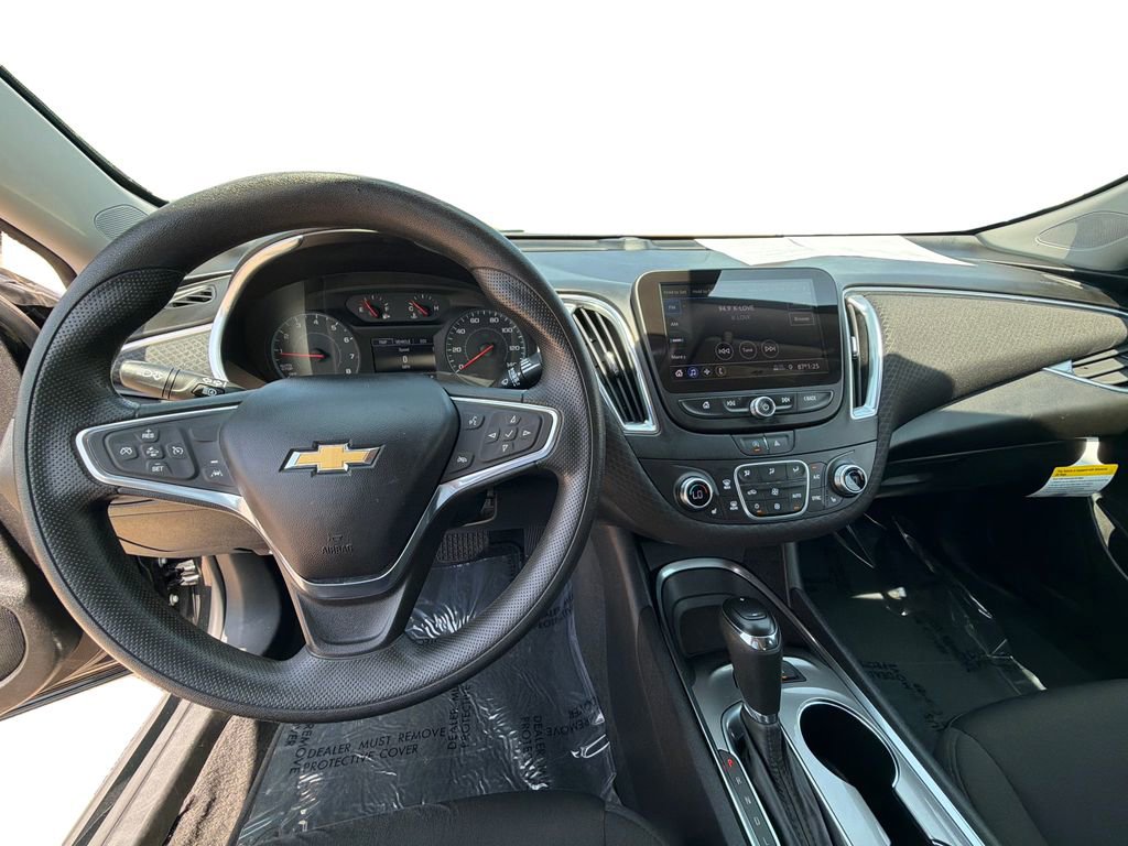 Used 2020 Chevrolet Malibu LT FWD image 21