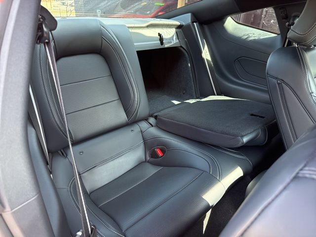 Used 2024 Ford Mustang GT Premium image 12