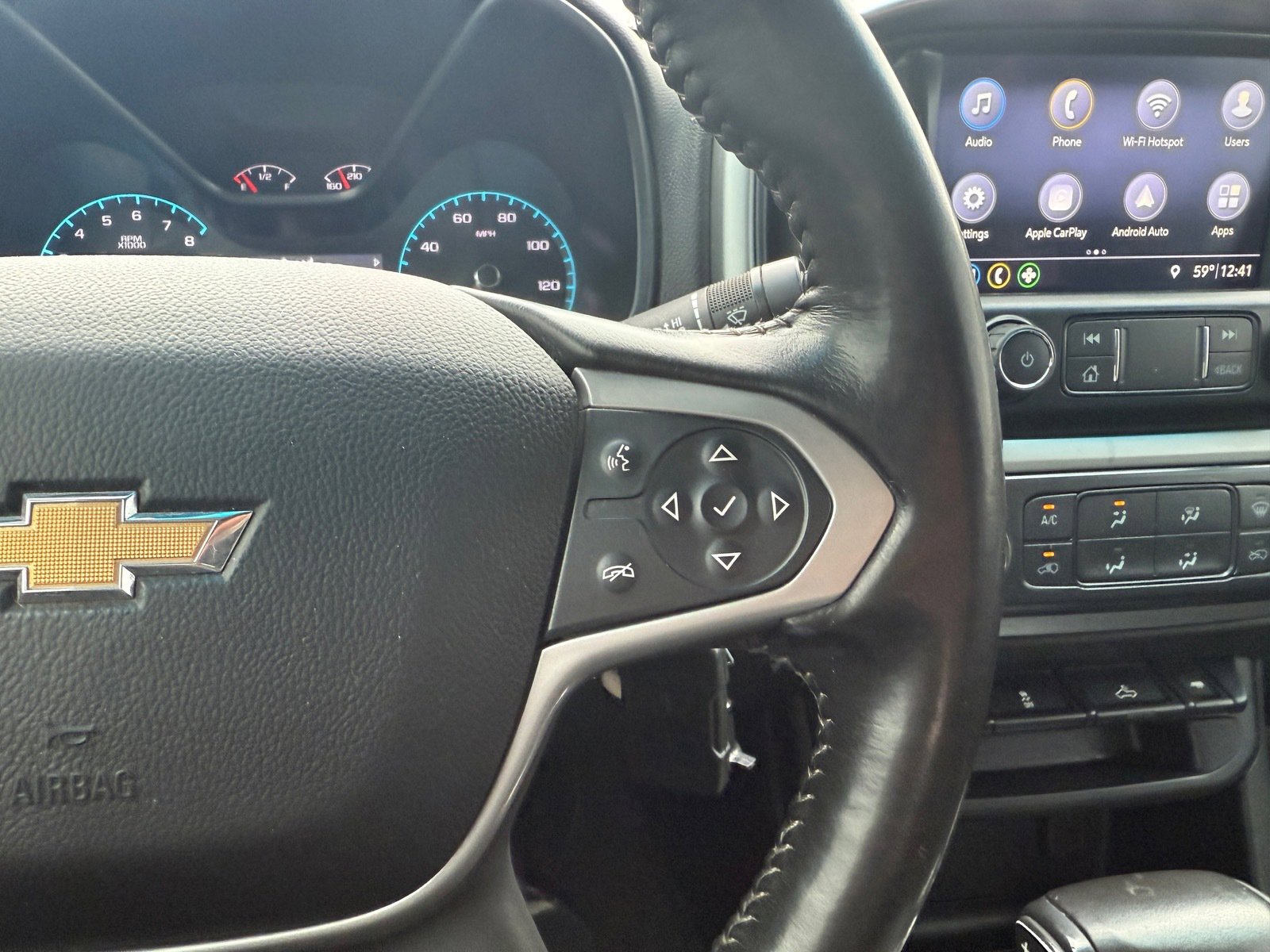 Used 2019 Chevrolet Colorado LT image 27