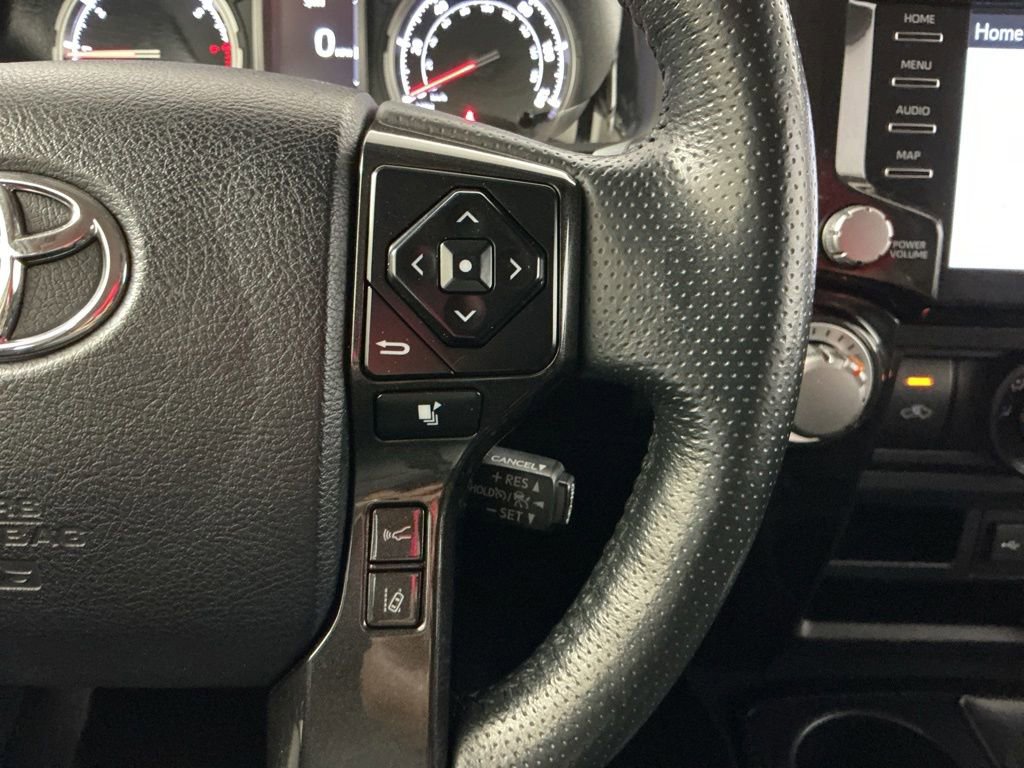 Used 2024 Toyota 4Runner TRD Off-Road Premium AWD/4WD image 14