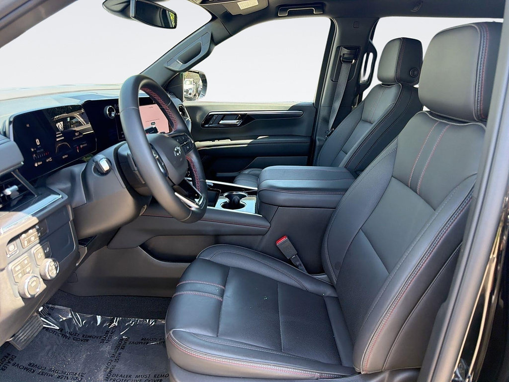 Used 2026 Chevrolet Suburban RST AWD/4WD image 18