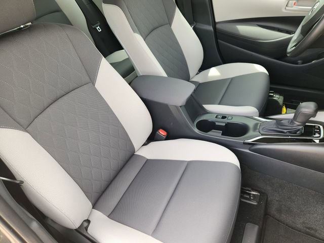 Used 2026 Toyota Corolla LE image 10