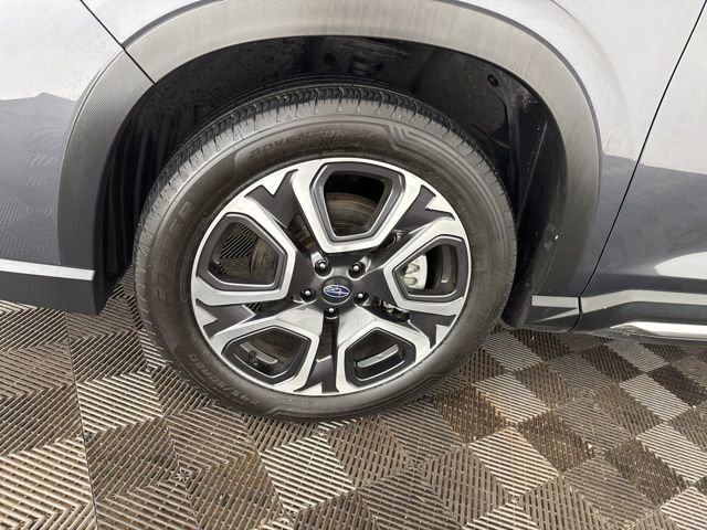 Used 2024 Subaru Ascent Limited w/ Technology Package image 27