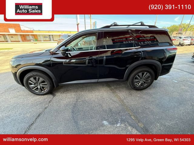 Used 2023 Nissan Pathfinder SV AWD/4WD image 6