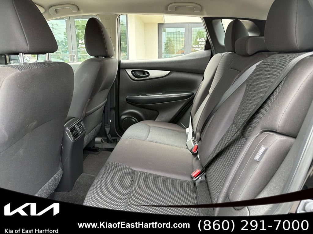 Used 2020 Nissan Rogue Sport S w/ Appearance Package AWD/4WD image 18