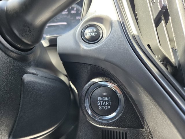 Used 2025 Subaru Crosstrek 2.5i Limited AWD/4WD image 24