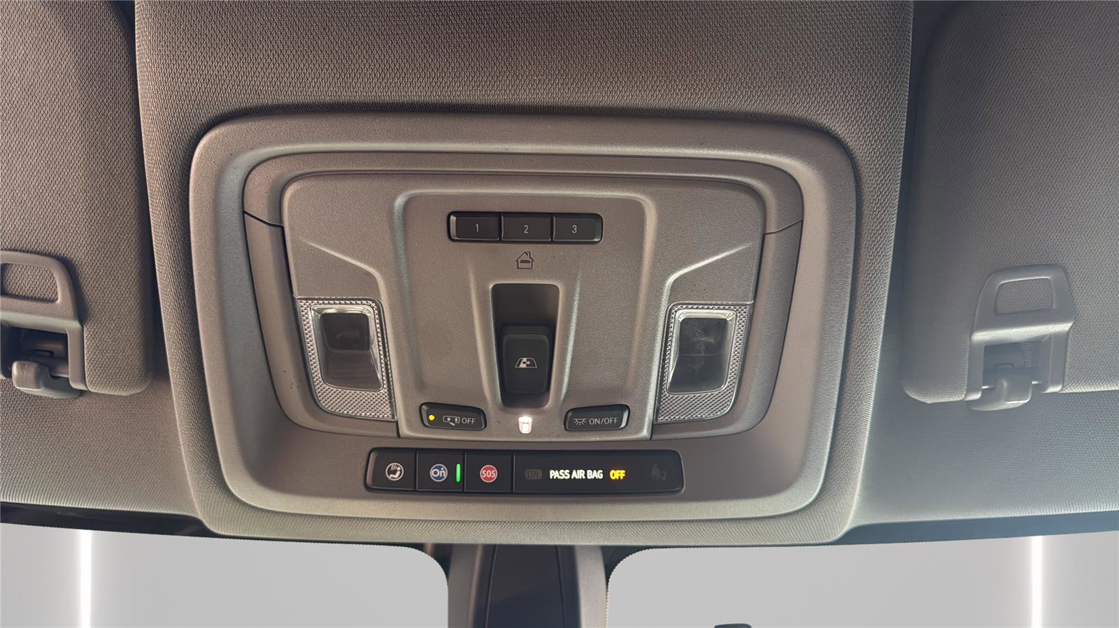 Used 2021 Chevrolet Silverado 1500 LT Trail Boss w/ Convenience Package II AWD/4WD image 23