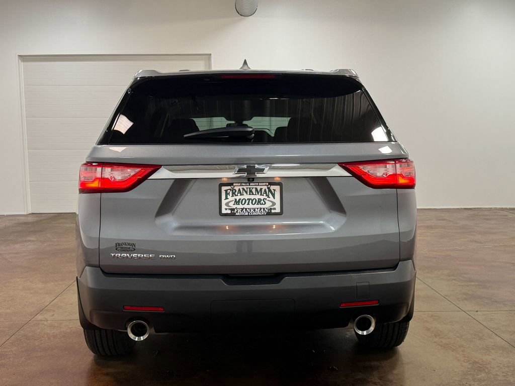 Used 2020 Chevrolet Traverse LS image 25