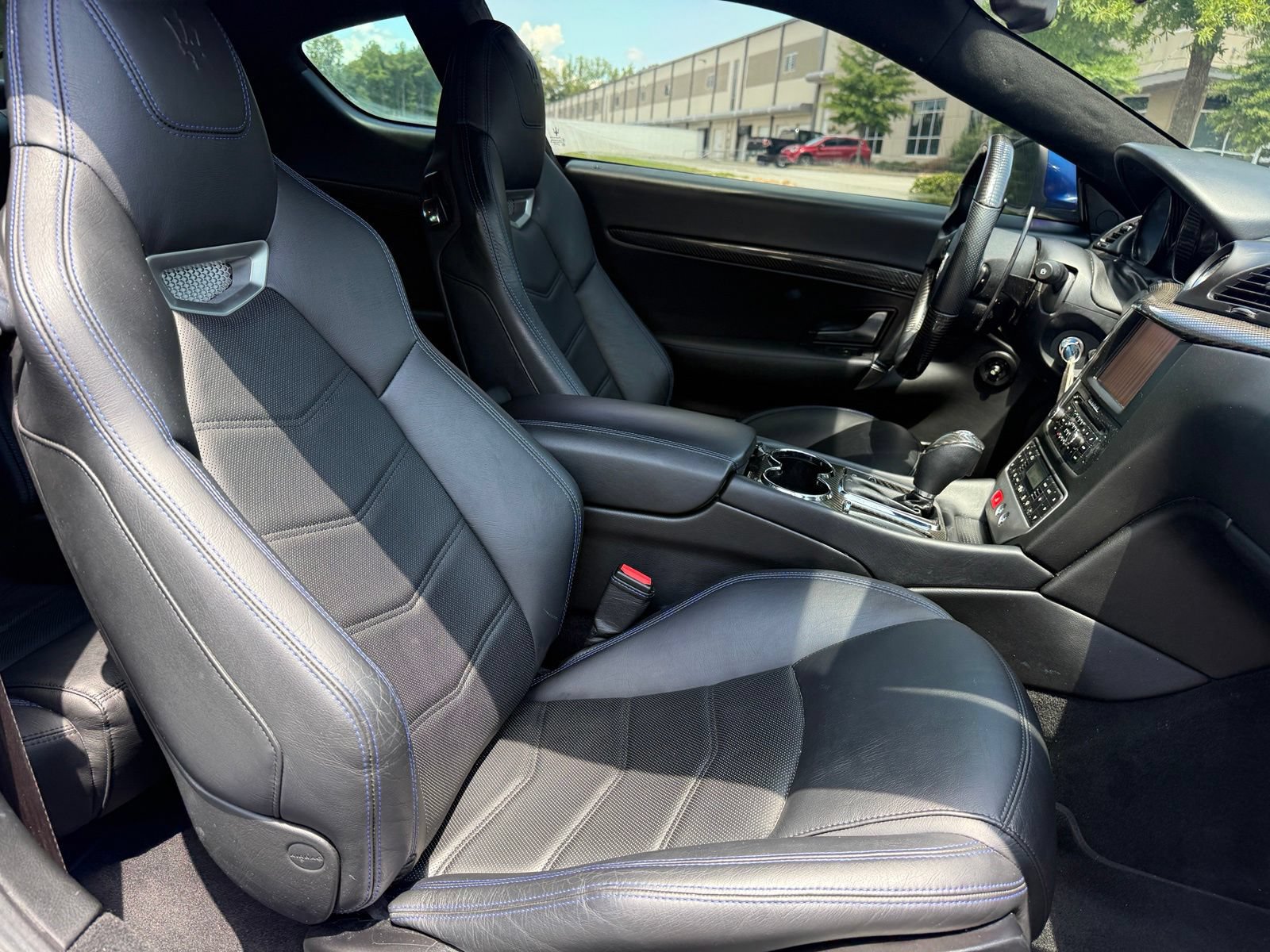 Used 2017 Maserati GranTurismo Sport RWD image 33