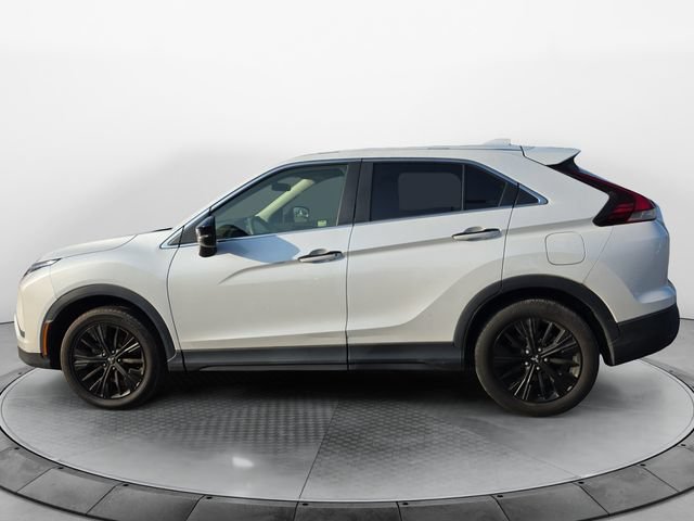 Used 2022 Mitsubishi Eclipse Cross LE FWD image 2