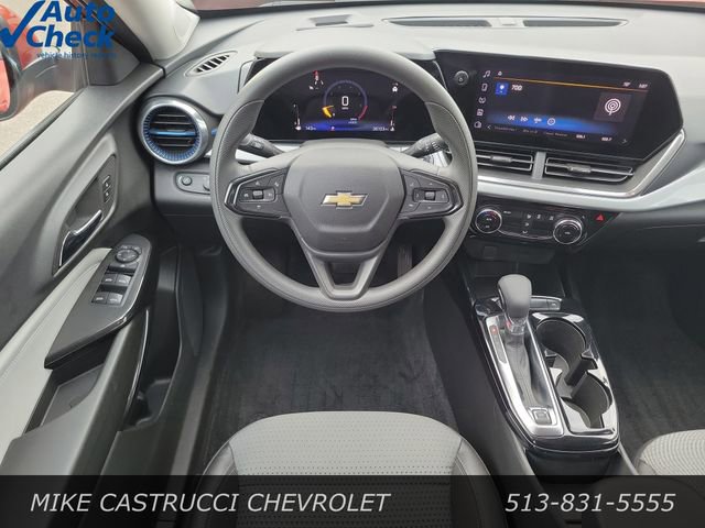 Used 2024 Chevrolet Trax LT image 11