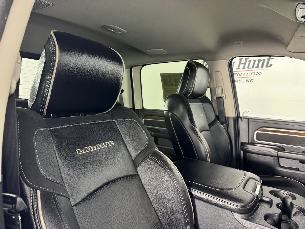 Used 2024 RAM 2500 Laramie image 21