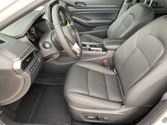 New 2026 Nissan Altima 2.5 SV FWD image 10