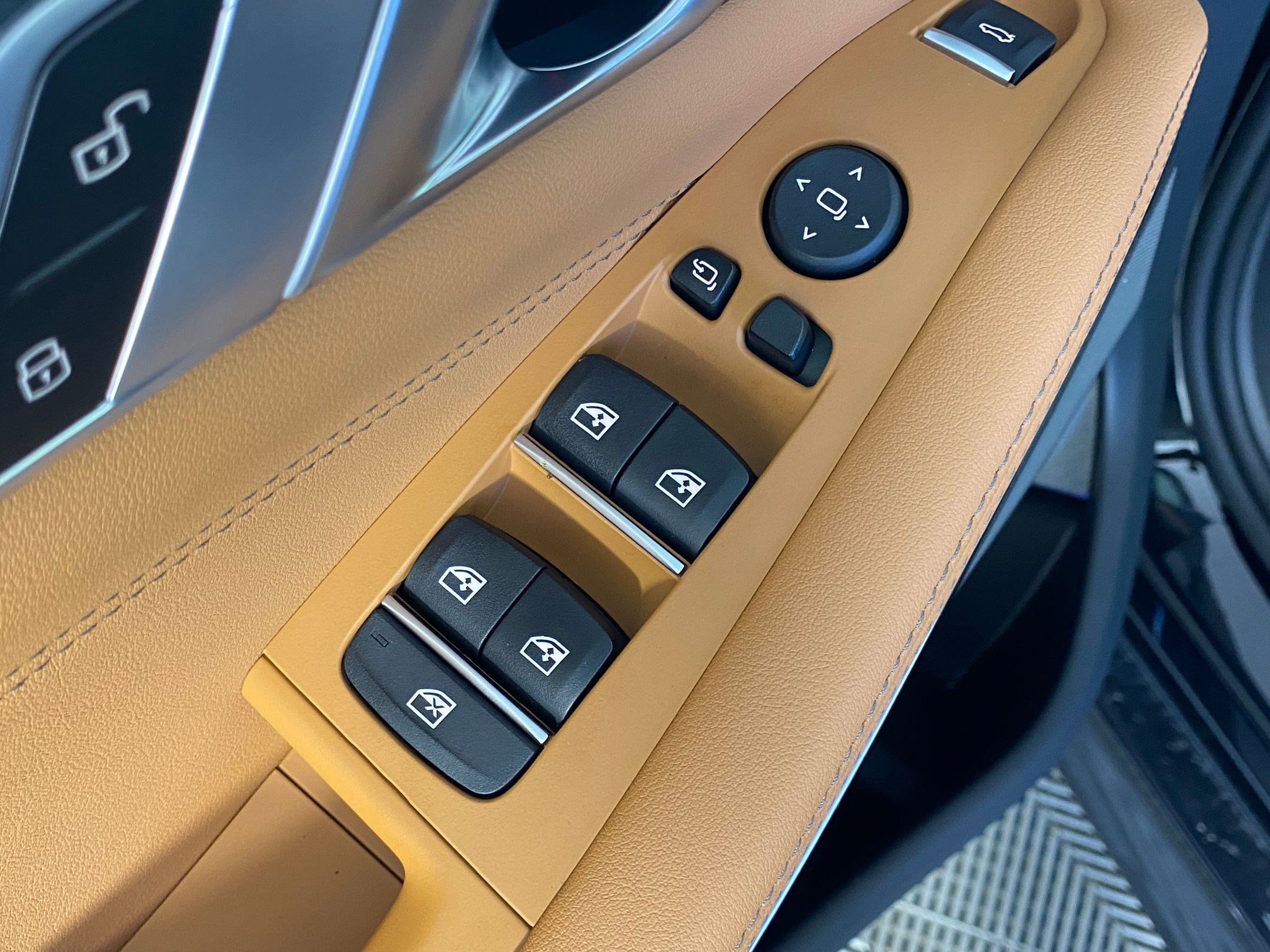 New 2026 BMW X5 xDrive40i w/ M Sport Package image 22