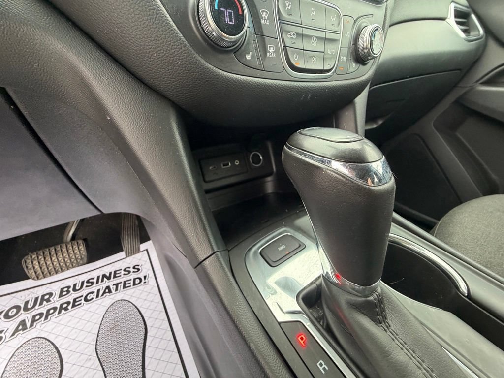 Used 2019 Chevrolet Equinox LT AWD/4WD image 25