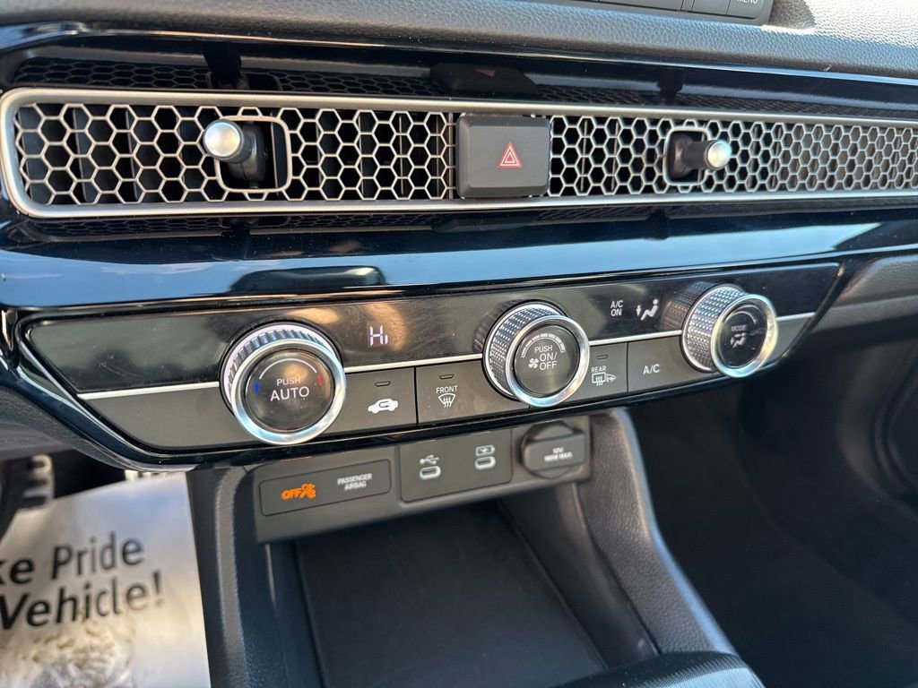 Used 2025 Honda Civic Sport image 21