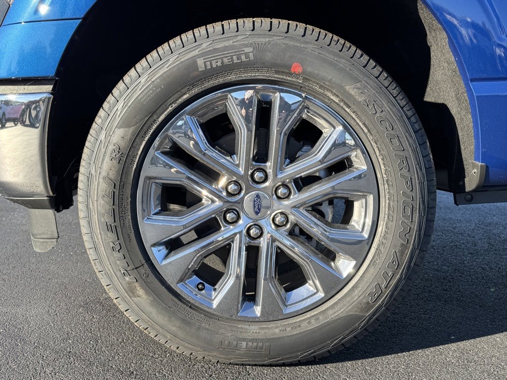 New 2024 Ford F150 XLT w/ Equipment Group 302A MID image 26