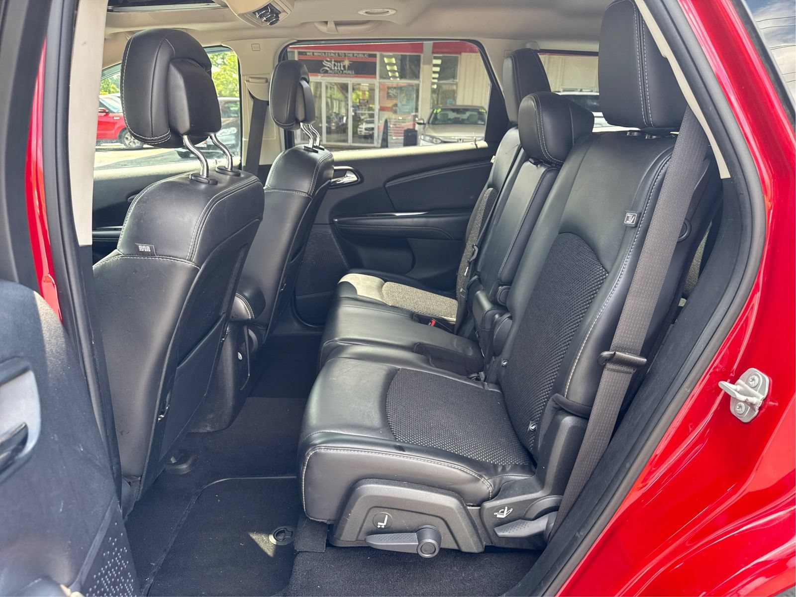 Used 2020 Dodge Journey Crossroad FWD image 10