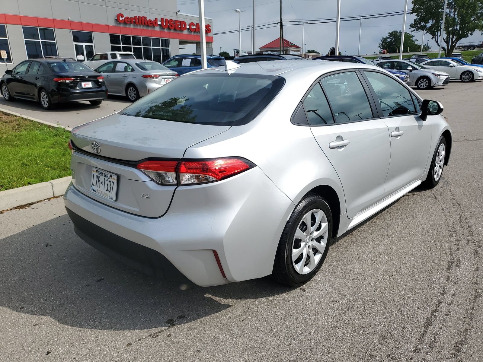 Certified 2024 Toyota Corolla LE FWD image 4