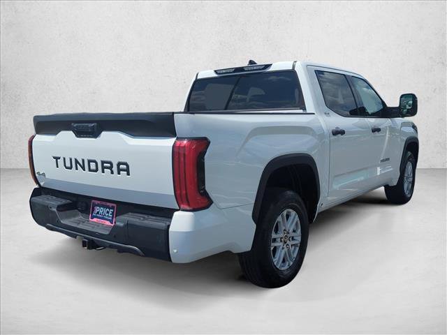 Used 2022 Toyota Tundra SR5 w/ SR5 Convenience Package AWD/4WD image 5
