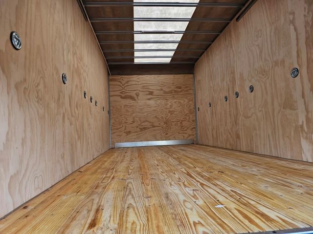 New 2025 Chevrolet Low Cab Forward 5500XG RWD image 9