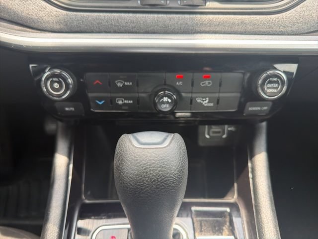 Used 2024 Jeep Compass Sport AWD/4WD image 24