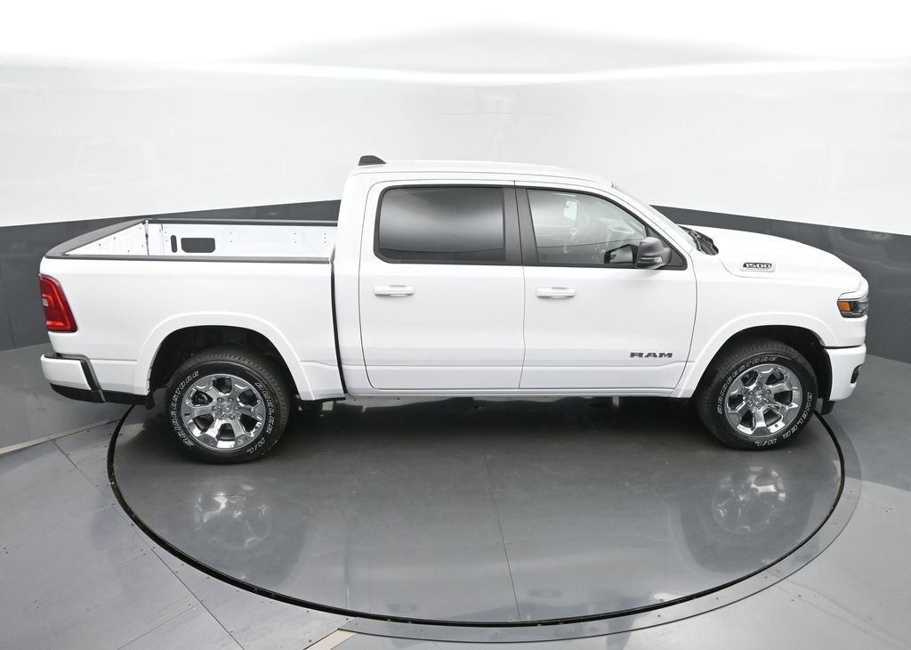 New 2026 RAM 1500 4x4 Crew Cab image 46