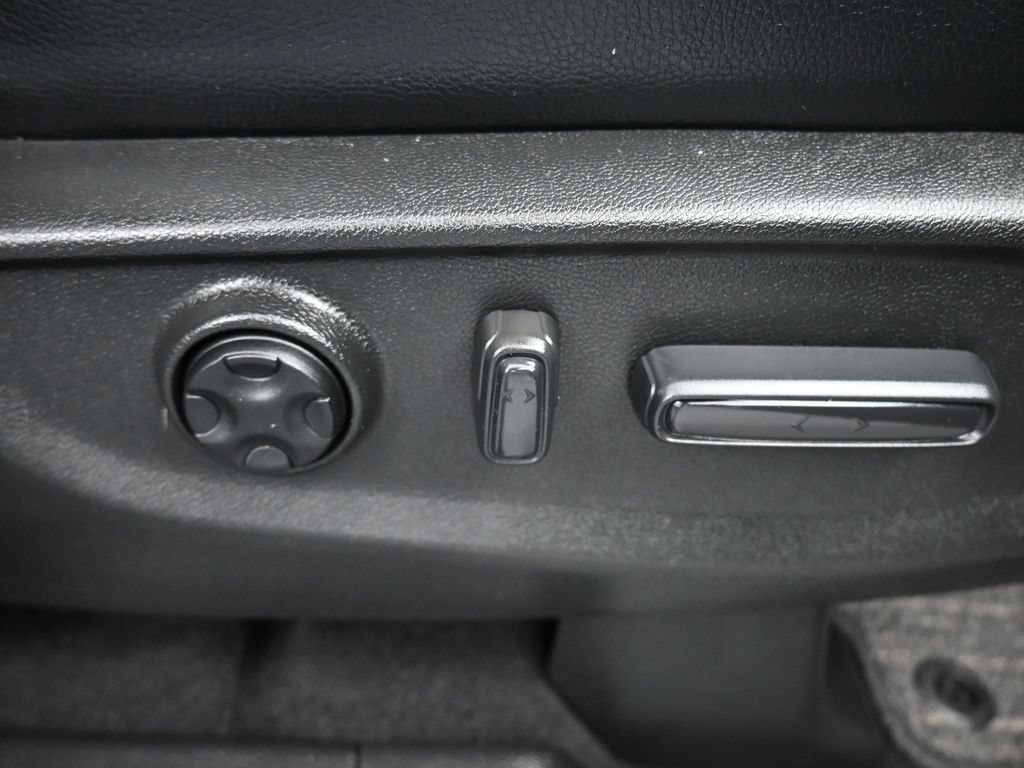 Used 2023 Honda Odyssey Touring image 62