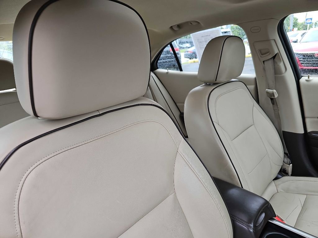 Used 2013 Chevrolet Malibu Eco w/ Leather Package image 55