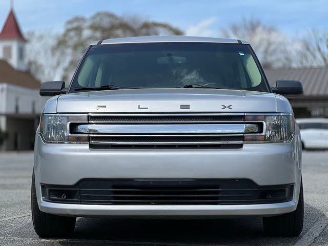Used 2019 Ford Flex SE image 2