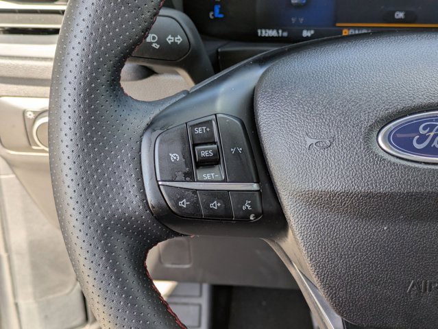 Used 2025 Ford Escape ST-Line image 13