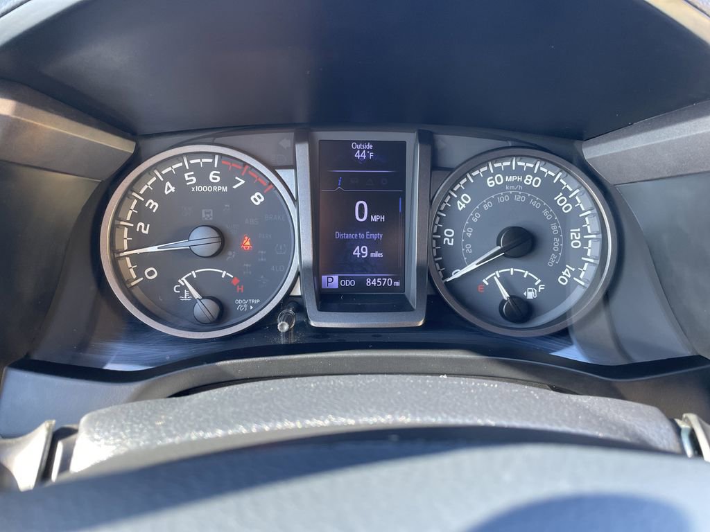 Used 2020 Toyota Tacoma TRD Off-Road AWD/4WD image 17
