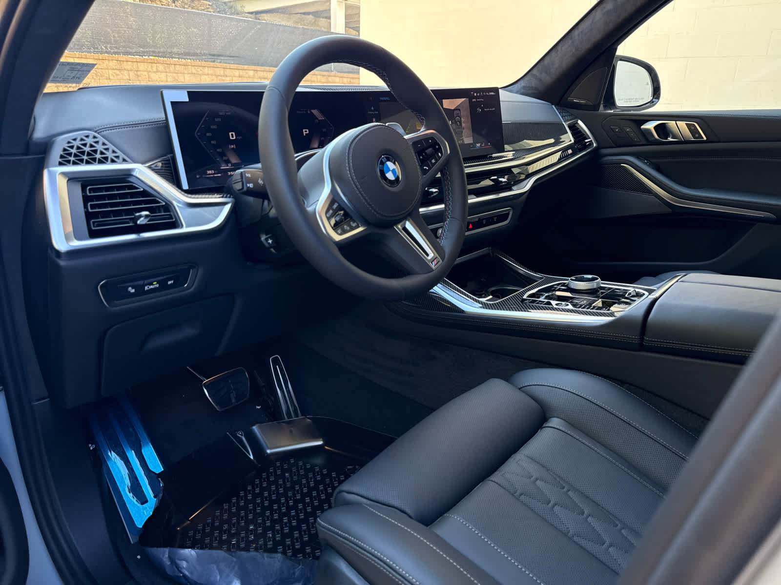 New 2026 BMW X7 M60i w/ Executive Package image 12