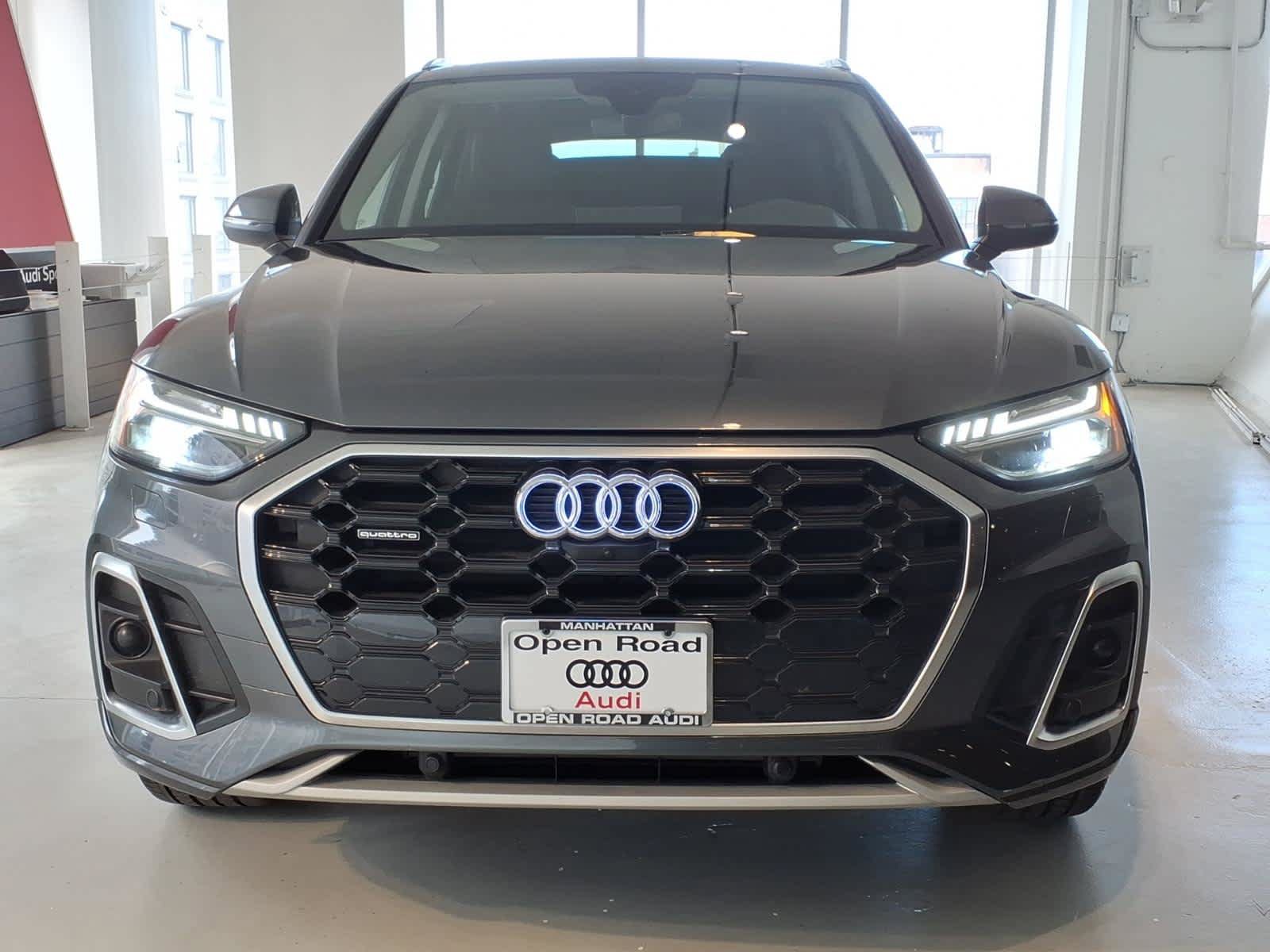 Used 2023 Audi Q5 2.0T Prestige w/ Prestige Package AWD/4WD image 2