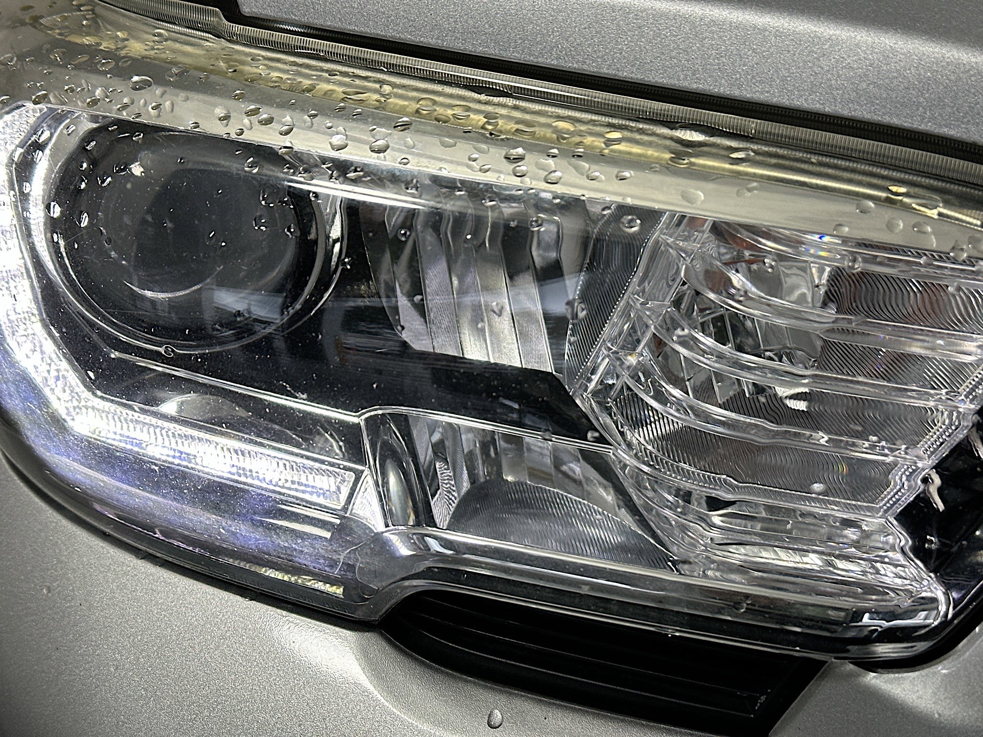 Used 2020 Toyota Tacoma TRD Off-Road w/ Technology Package image 9