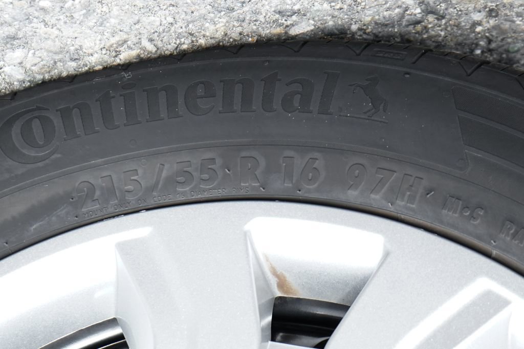 Used 2020 Ford Transit Connect XL FWD image 36