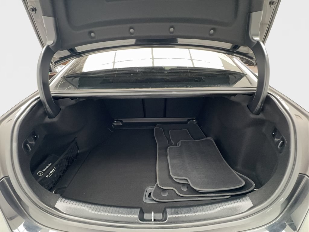 Used 2023 Mercedes-Benz C 300 Sedan image 17