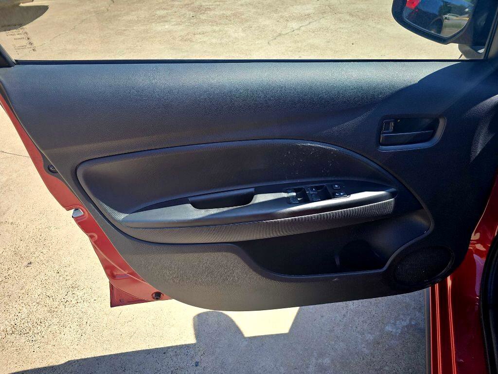 Used 2019 Mitsubishi Mirage ES image 11