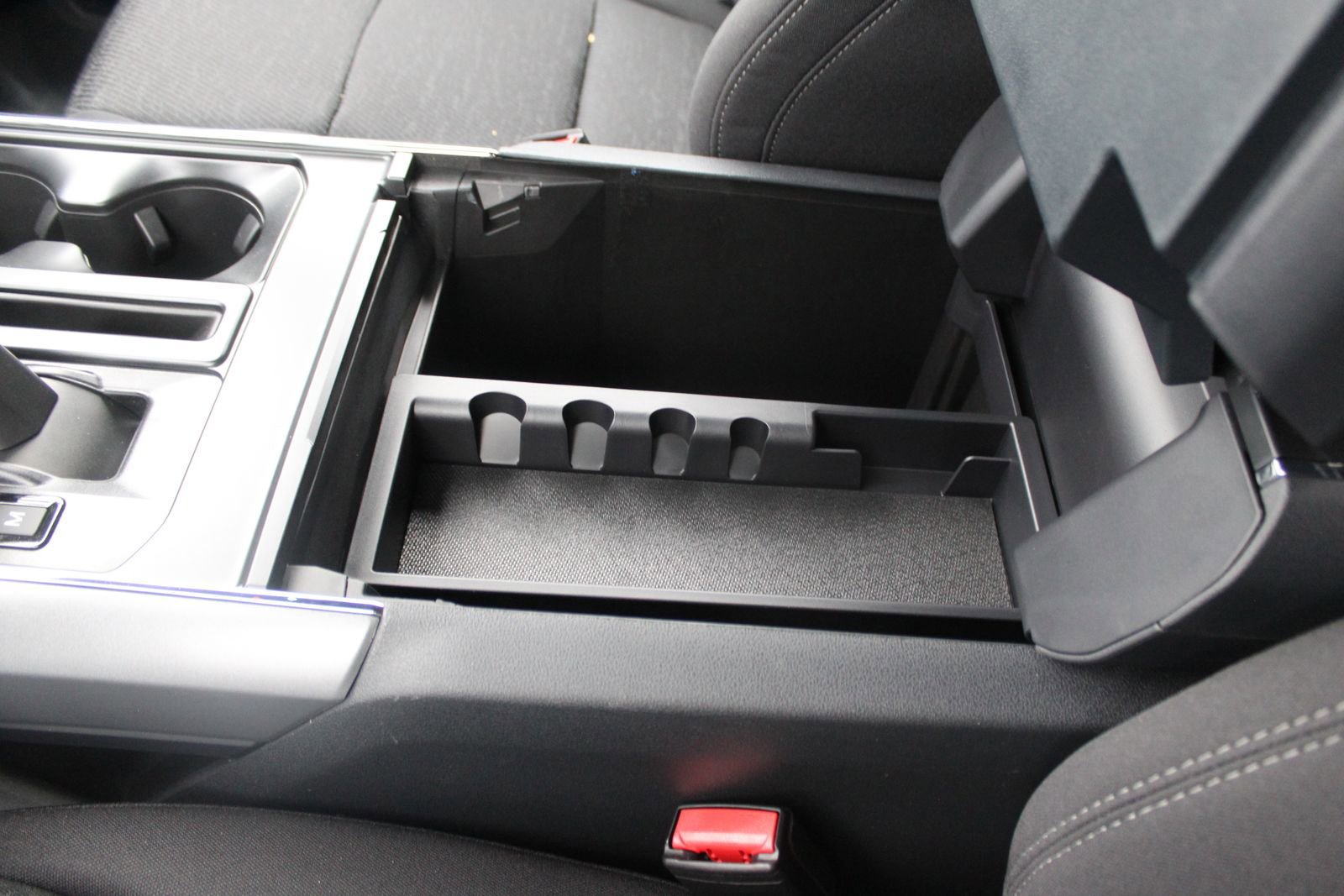 New 2026 Ford F150 XLT w/ Equipment Group 302A MID image 35