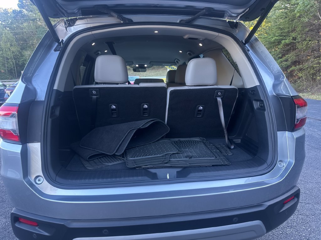 Used 2025 Honda Pilot EX-L image 26